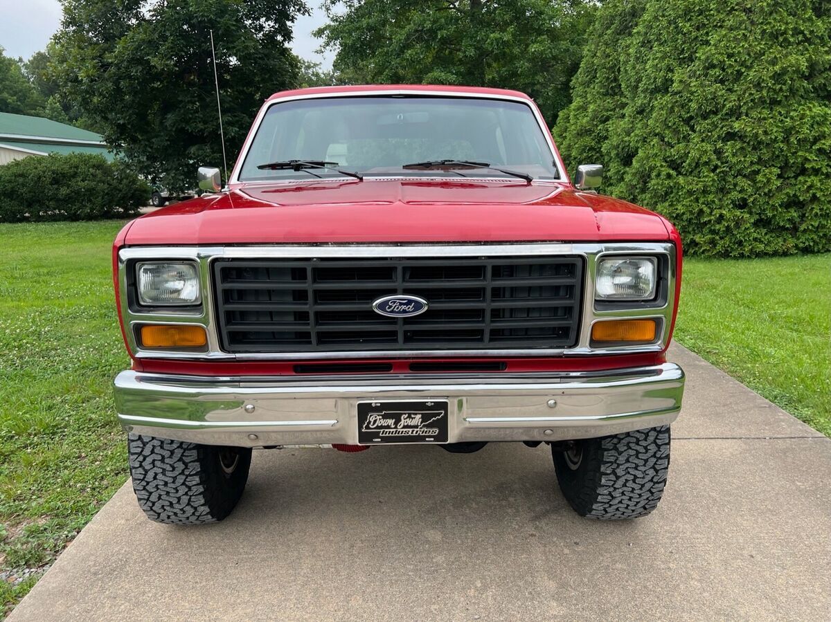 1982 ford bronco suv red 4wd automatic u100