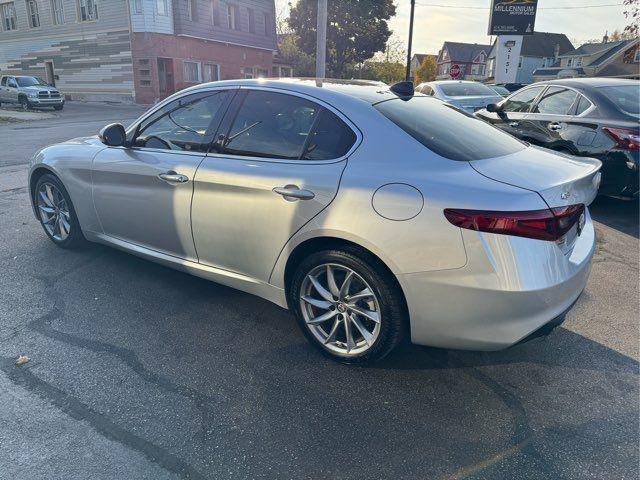 2017 alfa romeo giulia base
