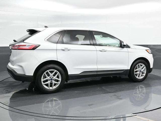 2022 ford edge sel