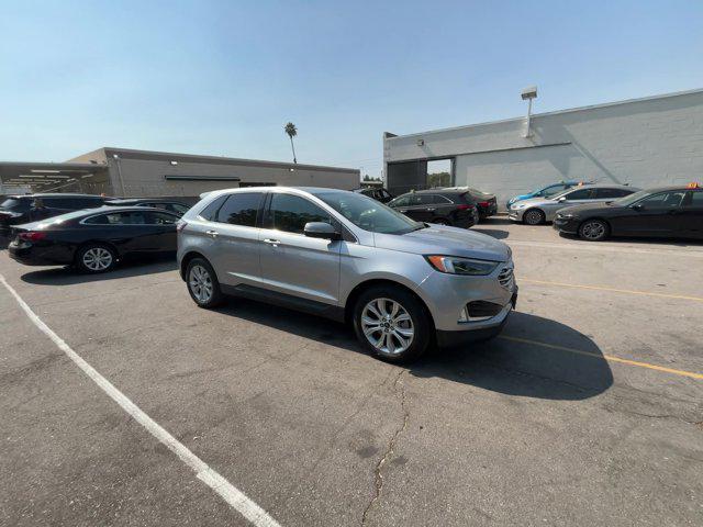 2022 ford edge titanium