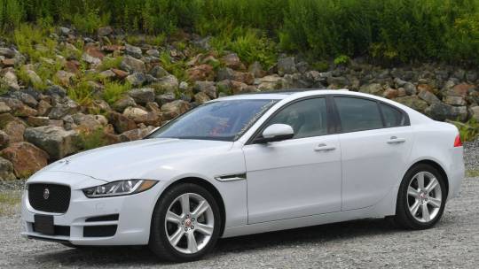 2017 Jaguar XE
