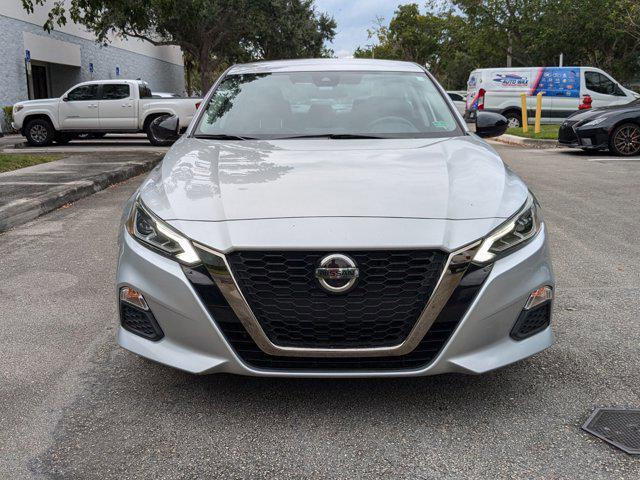 2020 nissan altima sr fwd