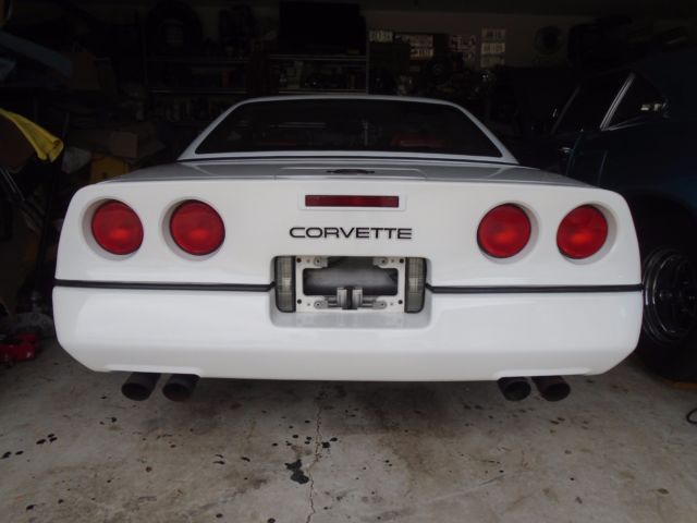 1990 chevrolet corvette convertible 6speed