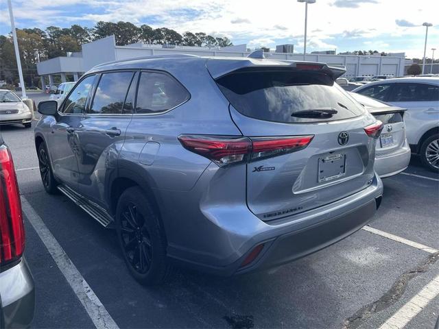 2022 toyota highlander xle