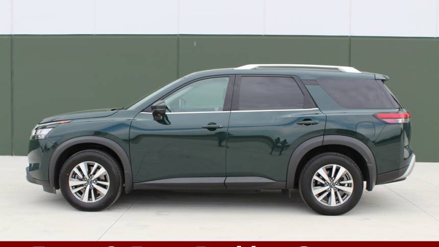 2022 nissan pathfinder sl