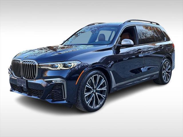 2022 bmw x7 m50i