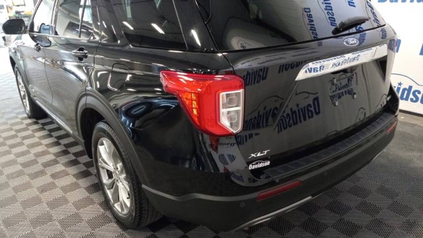 2020 ford explorer xlt