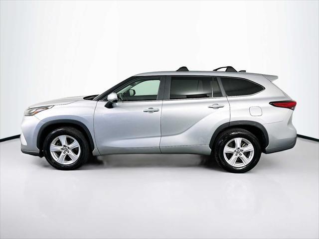 2023 toyota highlander le