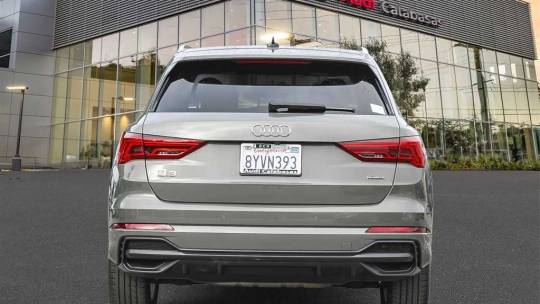 2022 Audi Q3