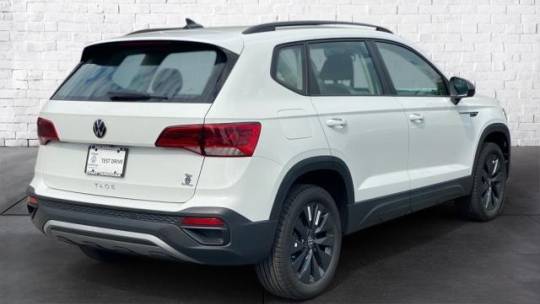 2024 Volkswagen Taos