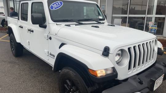 2023 Jeep Gladiator
