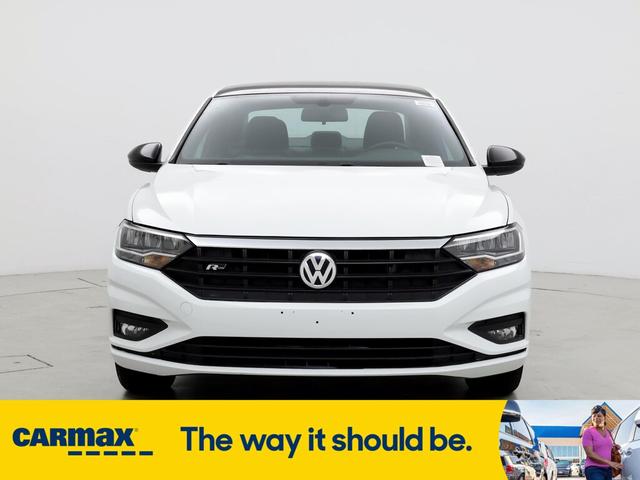 2019 volkswagen jetta r-line