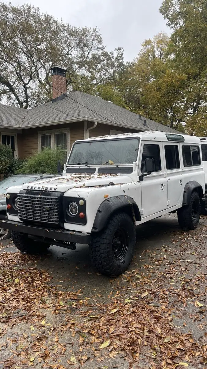 1980 land rover defender wagon white 110