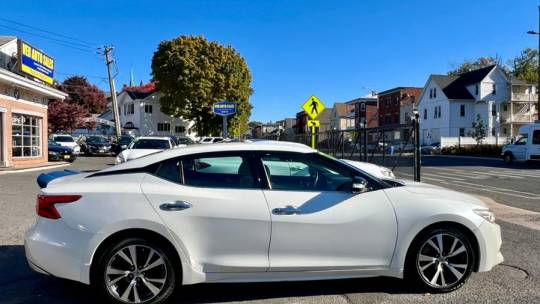2017 Nissan Maxima
