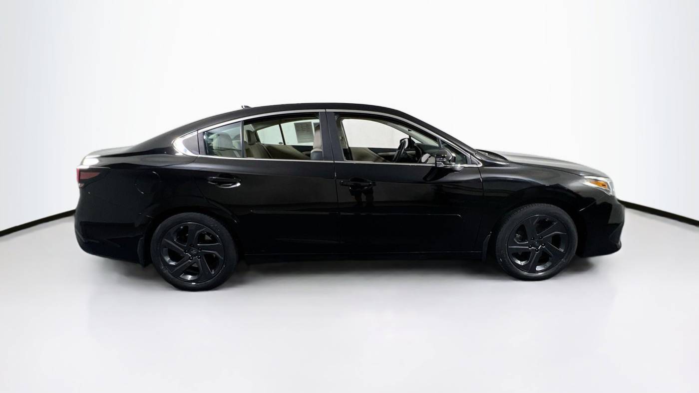 2022 subaru legacy limited