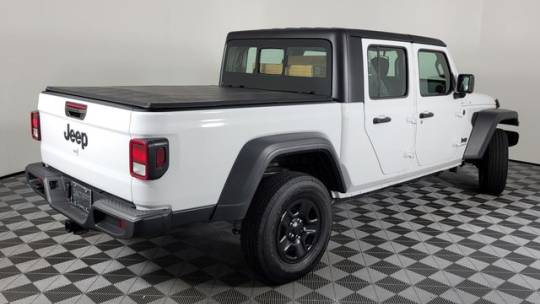 2024 Jeep Gladiator s