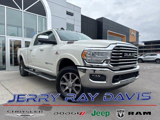 2022 ram 3500 limited longhorn mega cab 4x4 64' box