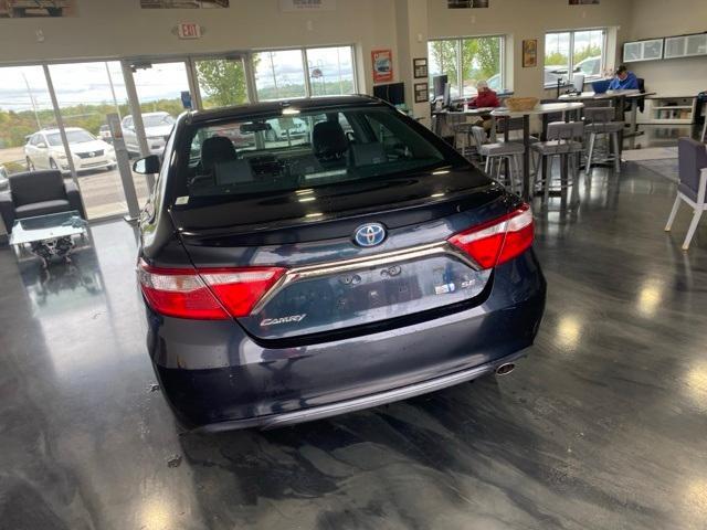 2015 toyota camry hybrid se