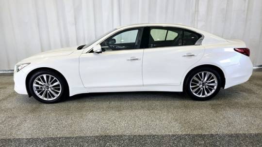 2021 infiniti q50 luxe