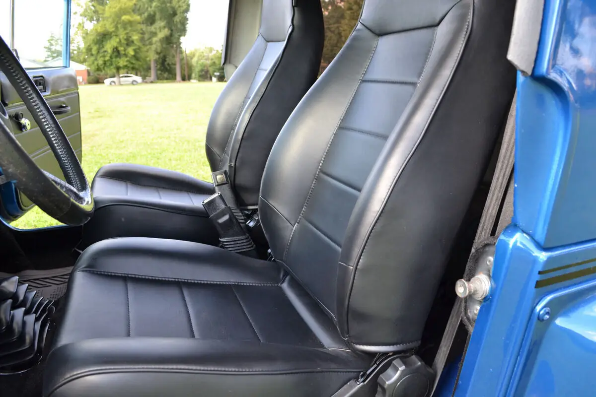 fully restored, jeep wrangler renegade w hard top hard doors, like new look !!