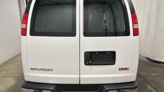 2021 GMC Savana