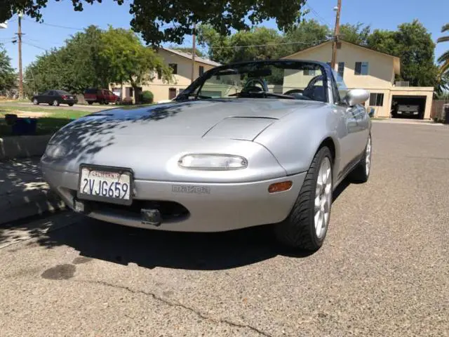 1991 mazda miata silver