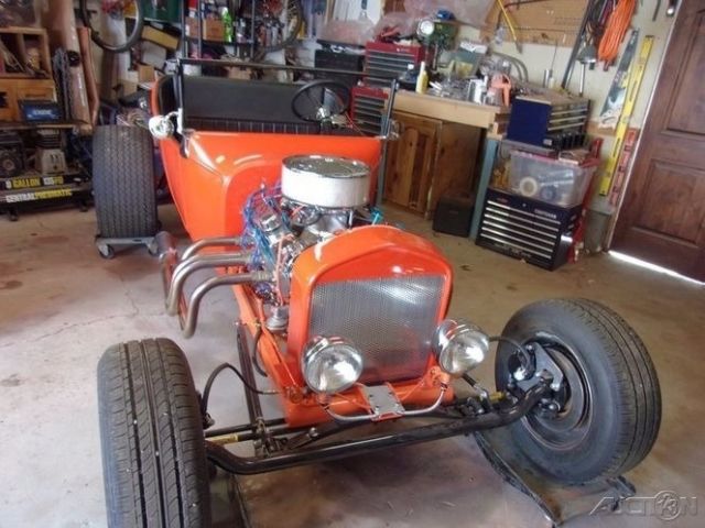 1923 ford t-bucket 383 stroker v8 450hp, 3-speed auto transmission, convertible