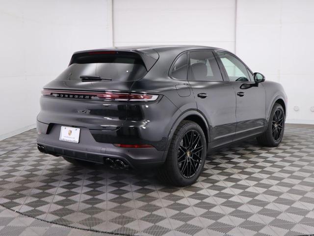 2024 porsche cayenne