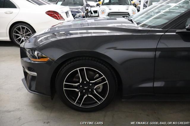 2022 ford mustang ecoboost premium
