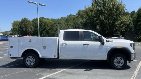 2024 GMC Sierra 2500hd pro