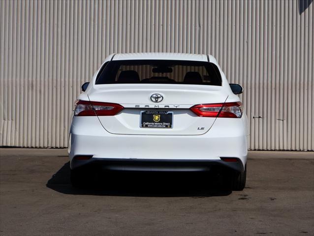 2018 toyota camry le