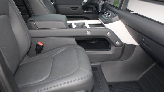 2025 Land Rover Defender