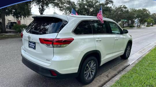 2017 Toyota Highlander