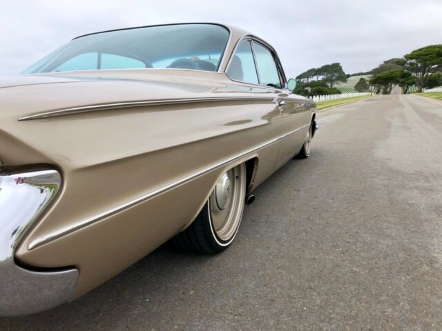 1961 buick invicta bubble top