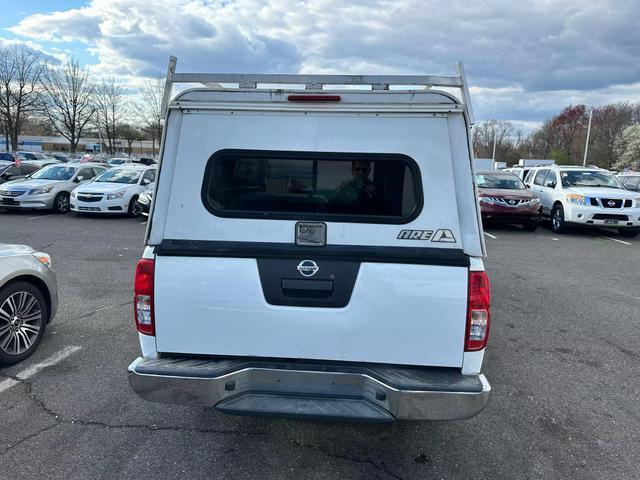 2016 nissan frontier s