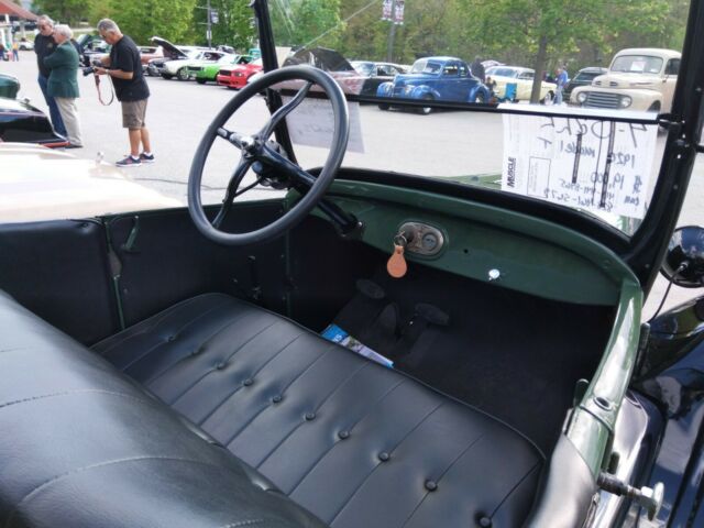 1926 ford model t (restored)