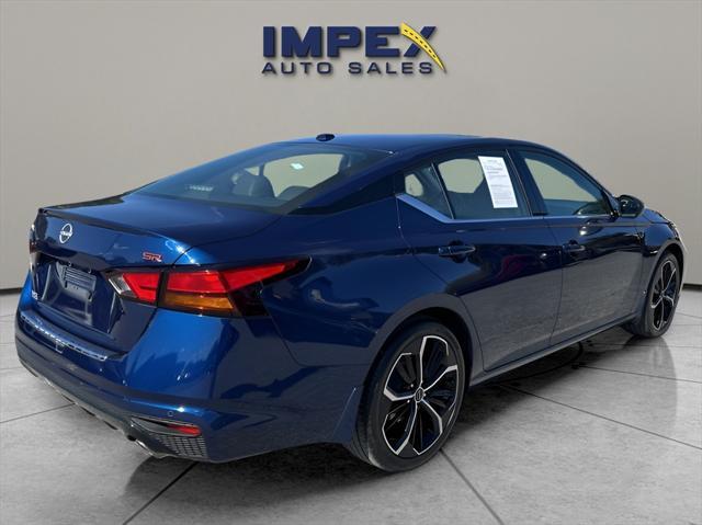2023 nissan altima sr fwd