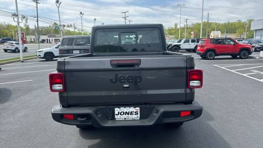 2024 Jeep Gladiator