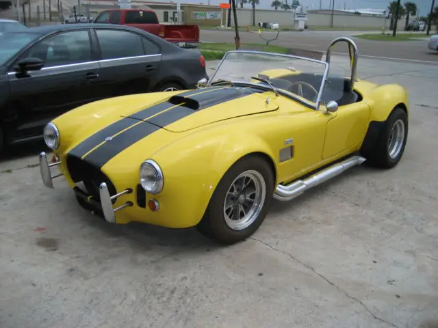 1966 ford cobra classic roadster kit (stretched and wider) 302, 5 speed