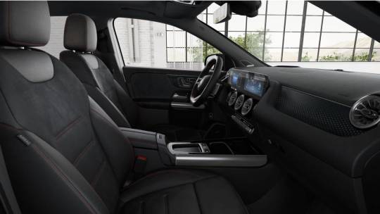 2025 Mercedes-Benz GLA