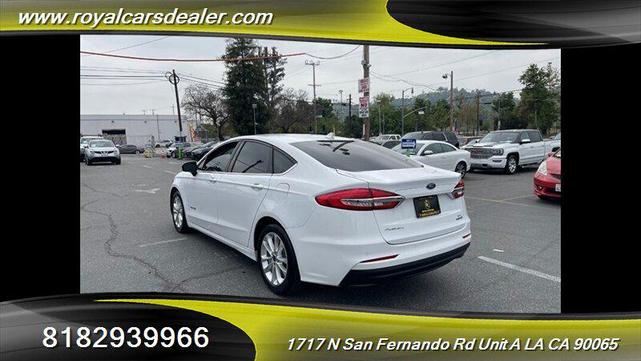 2019 ford fusion hybrid se