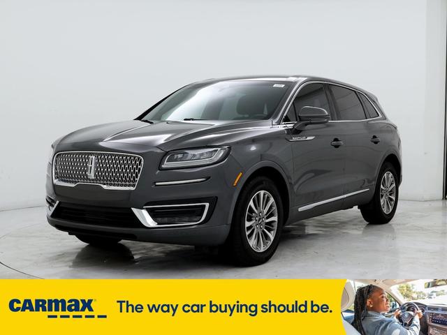 2019 lincoln nautilus select