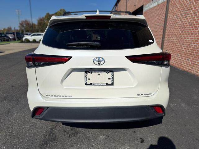 2021 toyota highlander xle