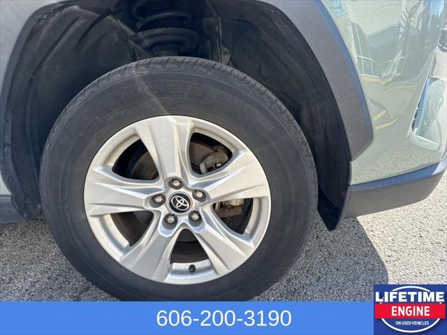 2021 toyota rav4 xle