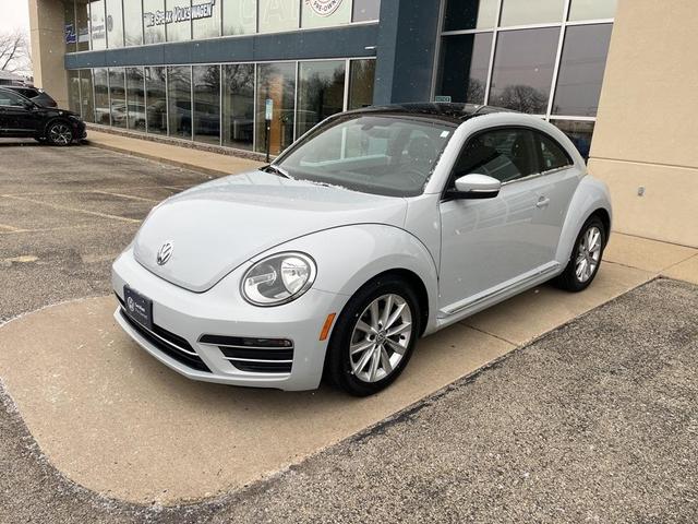 2019 volkswagen beetle 2.0t se