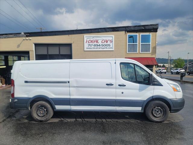 2015 ford transit-150 base