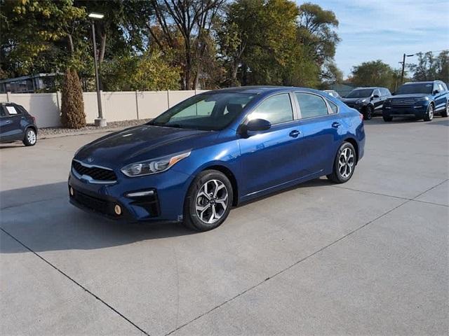 2021 kia forte lxs