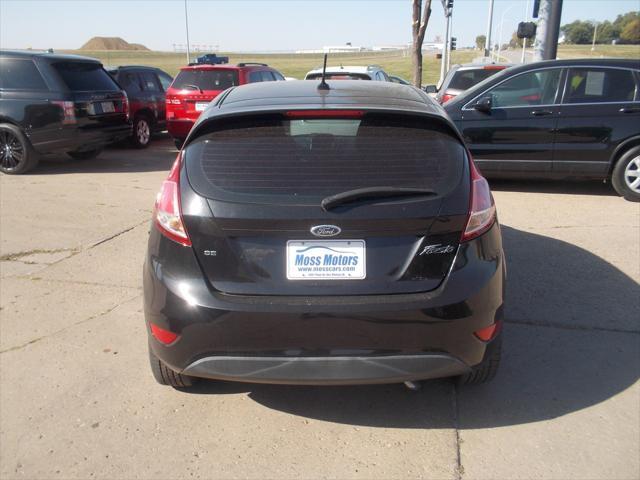 2015 ford fiesta se