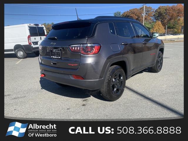 2023 jeep compass trailhawk