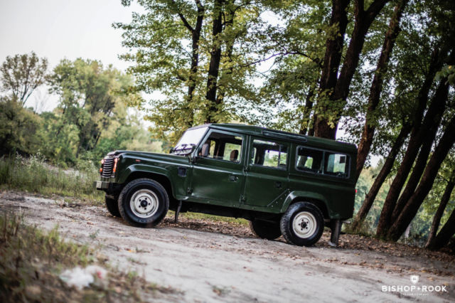 land rover defender 110 - 2.5l td - country station wagon